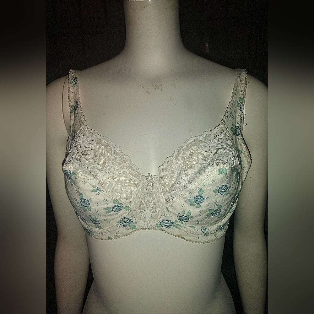 "Underscene" Floral Underwire Brassiere